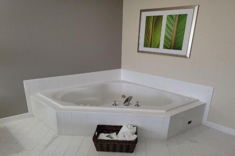 Люкс Кровать Кинг, Best Western Louisville South   Shepherdsville