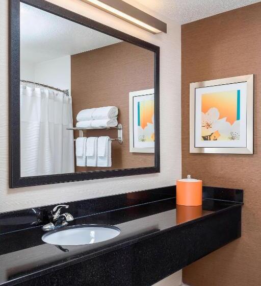 Студио Стандарт Кровать Кинг, Fairfield Inn & Suites Mansfield Ontario