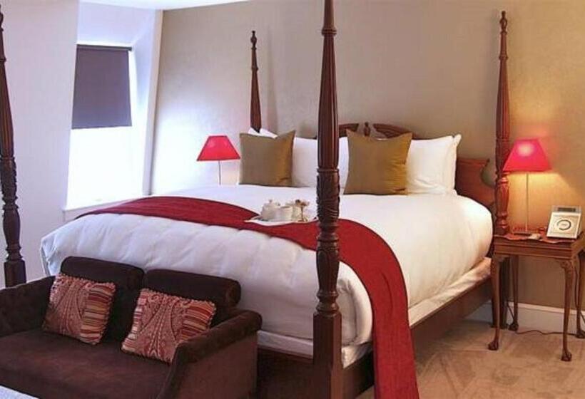 Полулюкс, Relais Chateaux Camden Harbour Inn