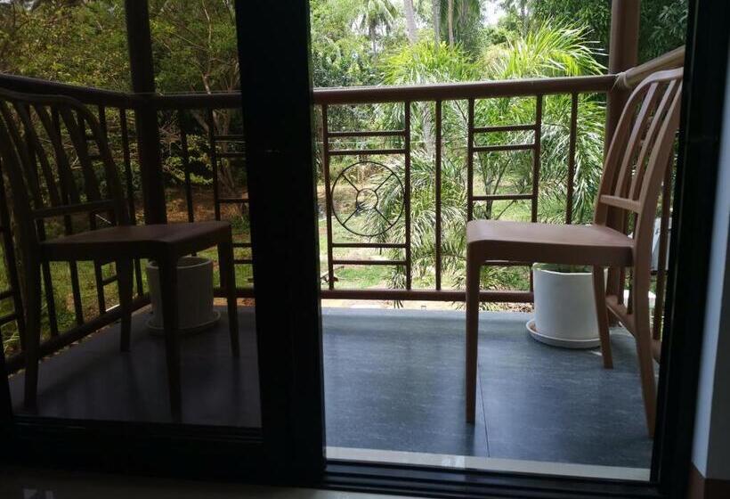 Balkonlu Delüks Oda, Layang Layang Home