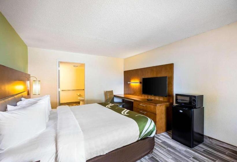 스위트 킹사이즈 침대, Baymont By Wyndham Orlando Downtown