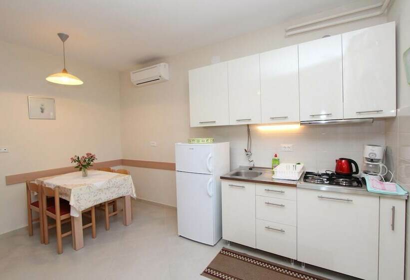 آپارتمان 1 خوابه, Apartments Magnolia