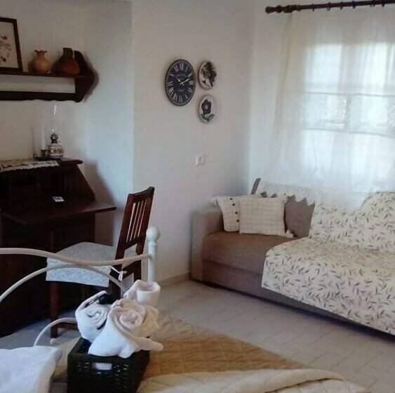 Apartamento Clássico 1 Quarto, Charouda Stone Tower