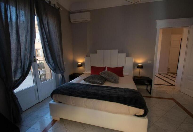 اتاق لوکس, Compasso Suites