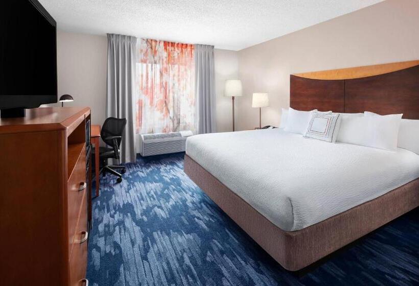 Номер Стандарт Кровать Кинг Адаптированный для Инвалидов, Fairfield Inn & Suites Denver Airport