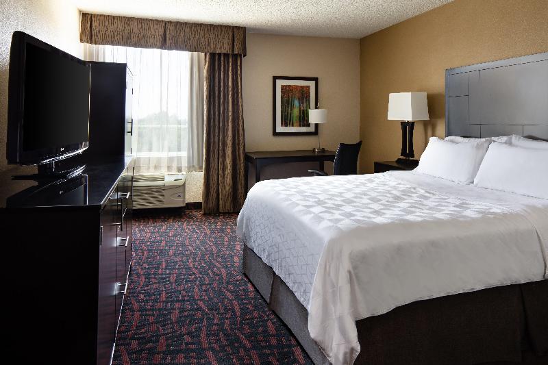 اتاق استاندارد با تخت بزرگ, Holiday Inn Wichita East I 35, An Ihg