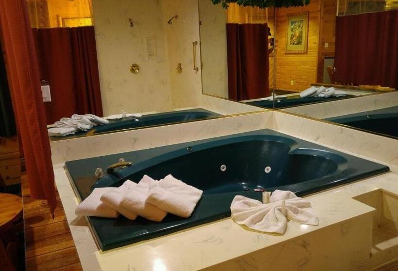 Woonhut, Postmarc Hotel And Spa Suites