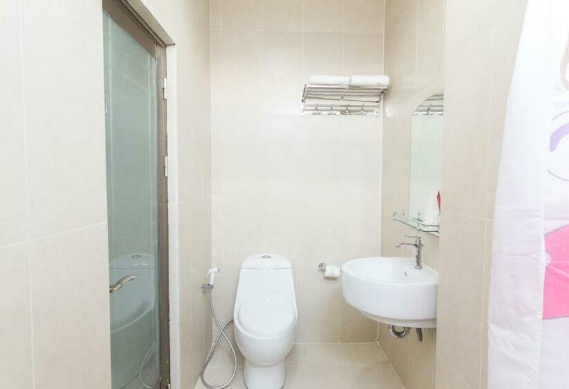 Quarto Estandar, Capital O 1867 Kara Guest House