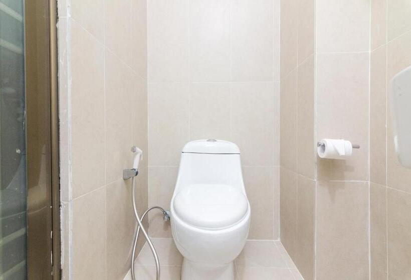 Номер Deluxe, Capital O 1867 Kara Guest House