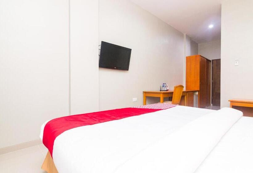 Quarto Deluxe, Capital O 1867 Kara Guest House