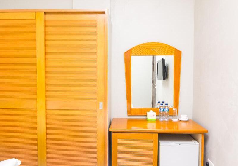Quarto Estandar, Capital O 1867 Kara Guest House