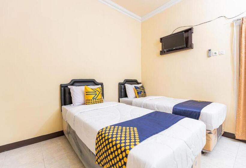 Quarto Estandar, Spot On 1990 Pondok Ripuji
