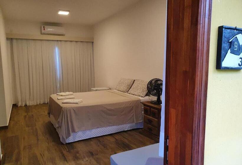 디럭스 트리플 룸, Espaço Casa Na Rocha