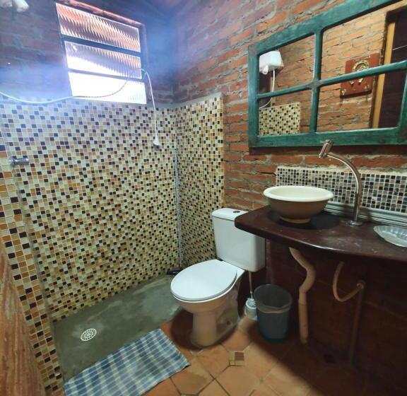 샬레, Espaço Casa Na Rocha