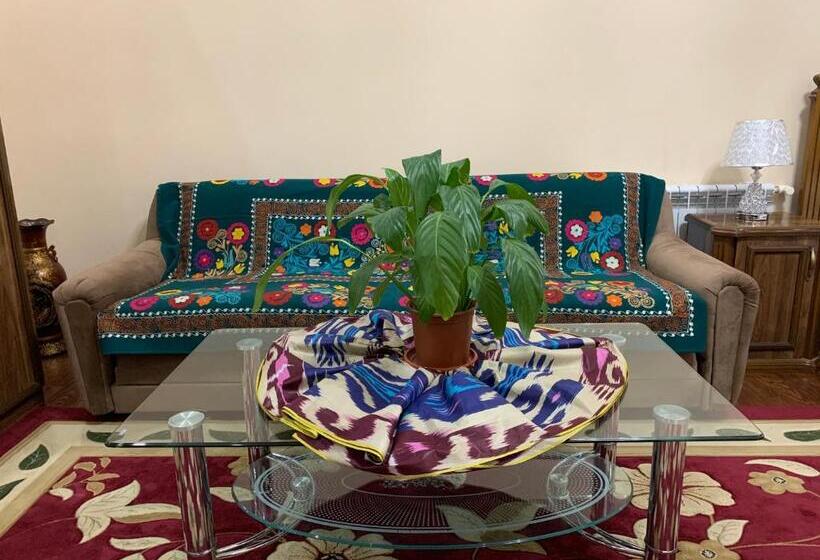 اتاق استاندارد, Sitorabonu Guest House