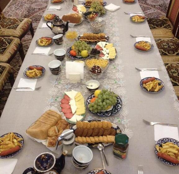 اتاق استاندارد, Sitorabonu Guest House