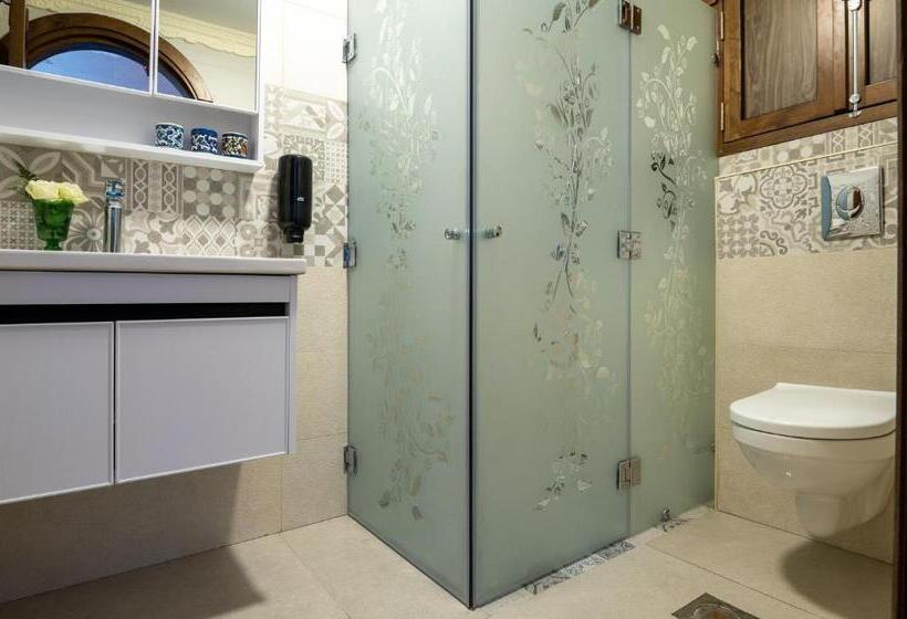 جناح مطلّ علي البحر, The Dream Compound  By Biankini