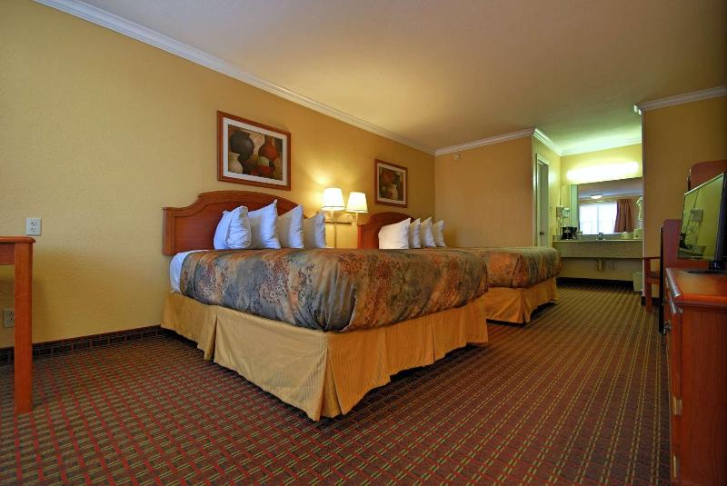 디럭스 룸, Hampton Inn High Point