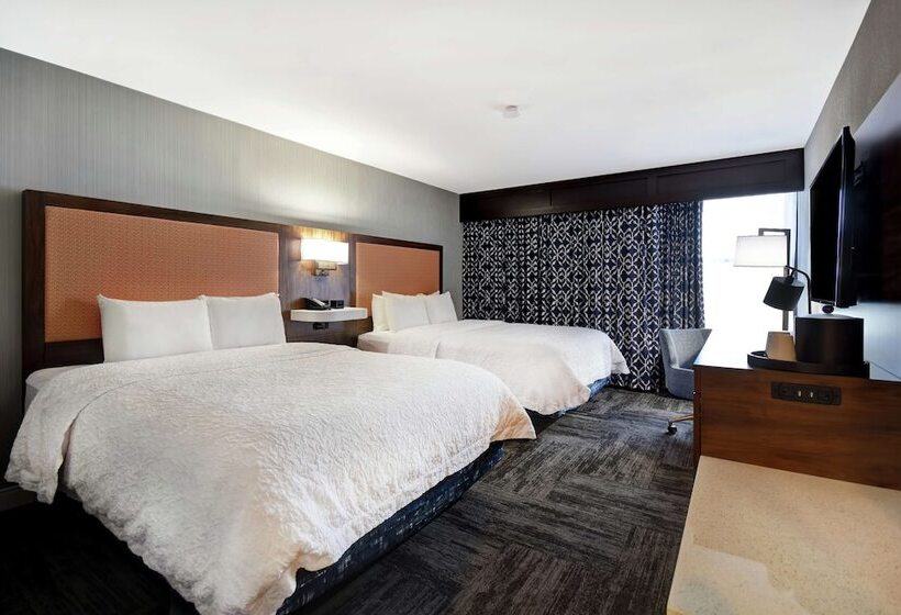 带2个双人床的标准工作室, Hampton Inn I75 Lexington/hamburg Area