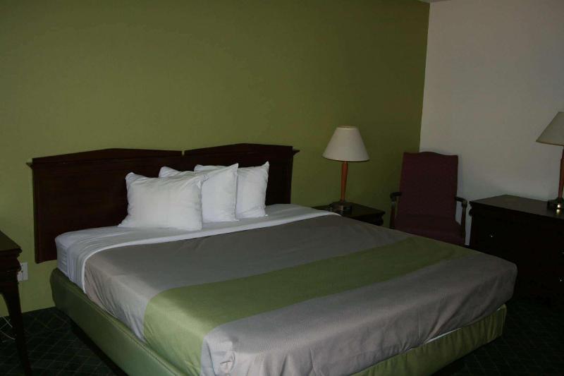 Стандартный Номер Кровать Кинг, Travelodge By Wyndham Roanoke