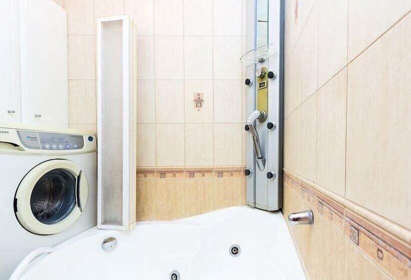 آپارتمان 1 خوابه, Apartments On Zatsepskiy 4