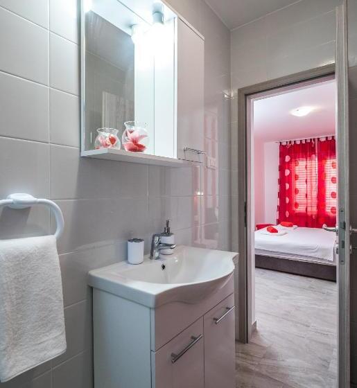 اتاق استاندارد, Apartments Sunshine Home