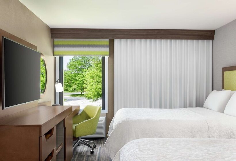 스탠다드 룸 더블 침대 2개, Hampton Inn Milwaukee/brookfield