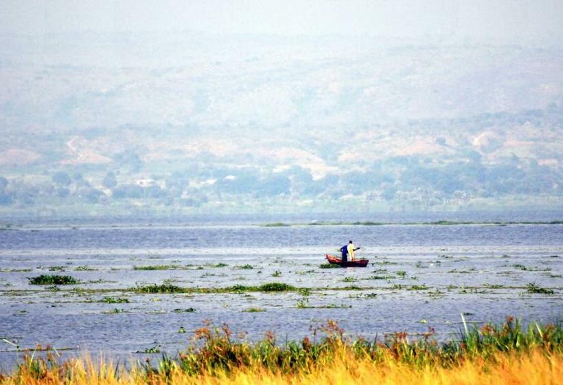 خانه 1 خوابه, Victoria Lake View Guesthouse & Safaris