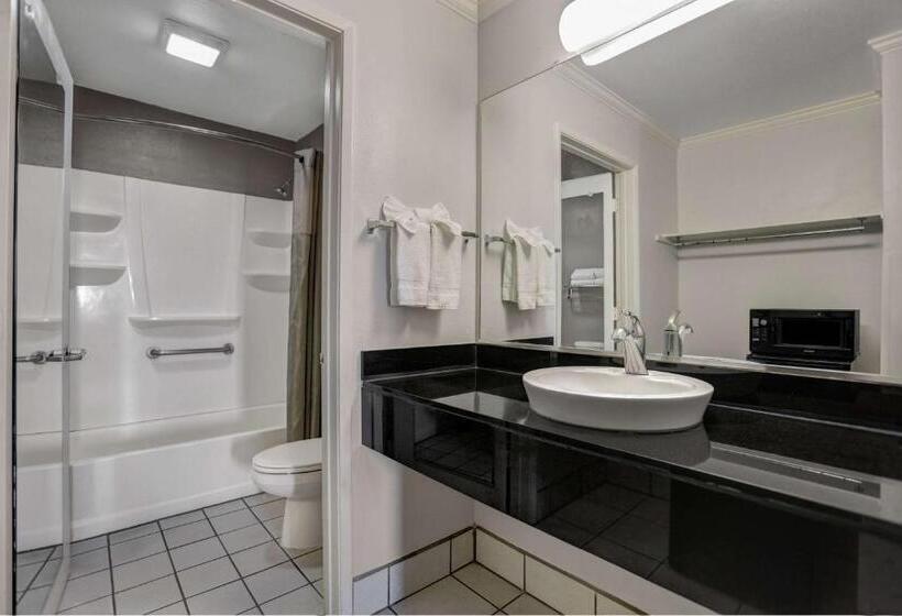 Номер Стандарт, Motel 6lodi, Ca