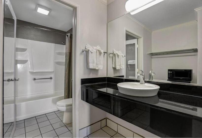 Стандартный Номер Кровать Кинг, Motel 6lodi, Ca