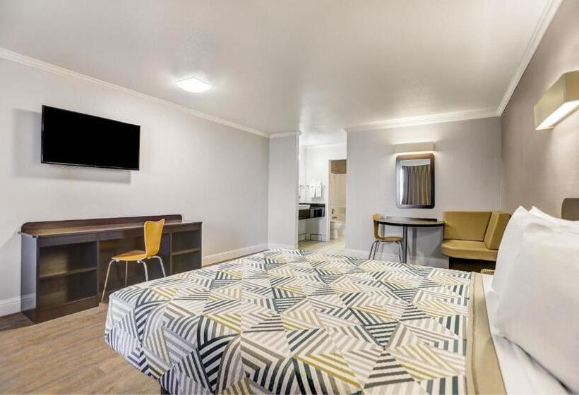 Номер Стандарт, Motel 6lodi, Ca