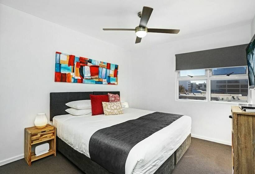 آپارتمان دلوکس 3 خوابه, Beau Monde Apartments Newcastle   Worth Place Apartment