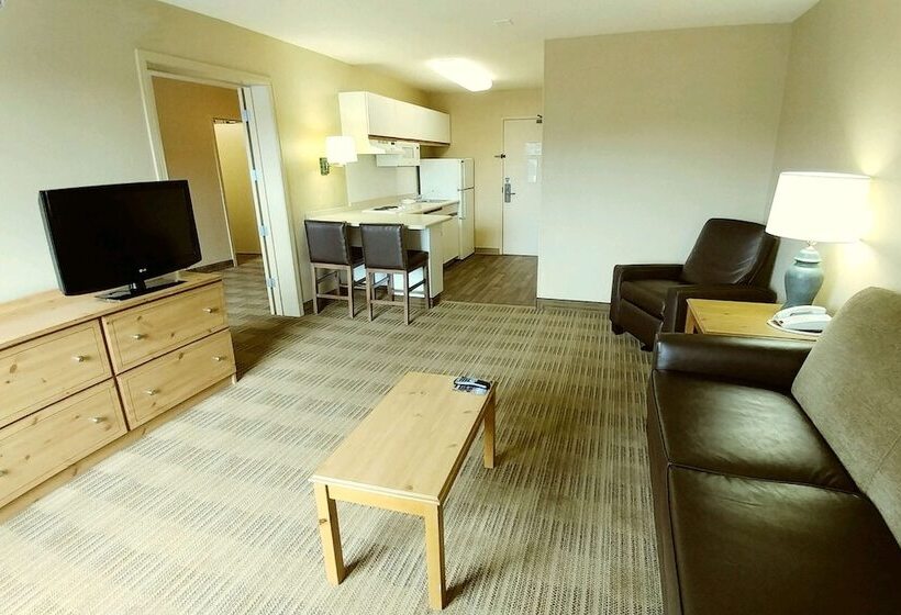 سوییت, Extended Stay America Suites  Kansas City  Overland Park  Nall Ave