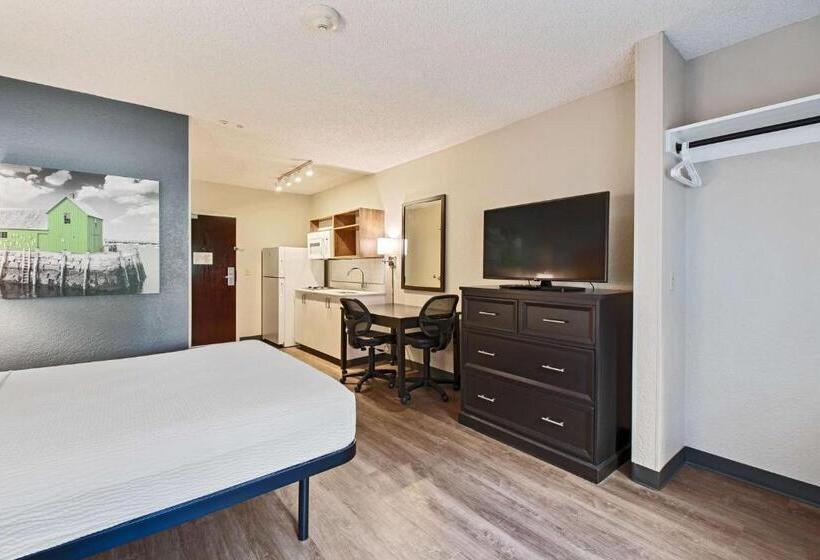 스탠다드 스튜디오, Extended Stay America Suites  Miami  Airport  Doral