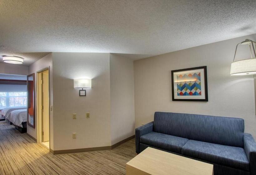 Люкс, Holiday Inn Express Hotel & Suites Oshkosh   State Route 41, An Ihg