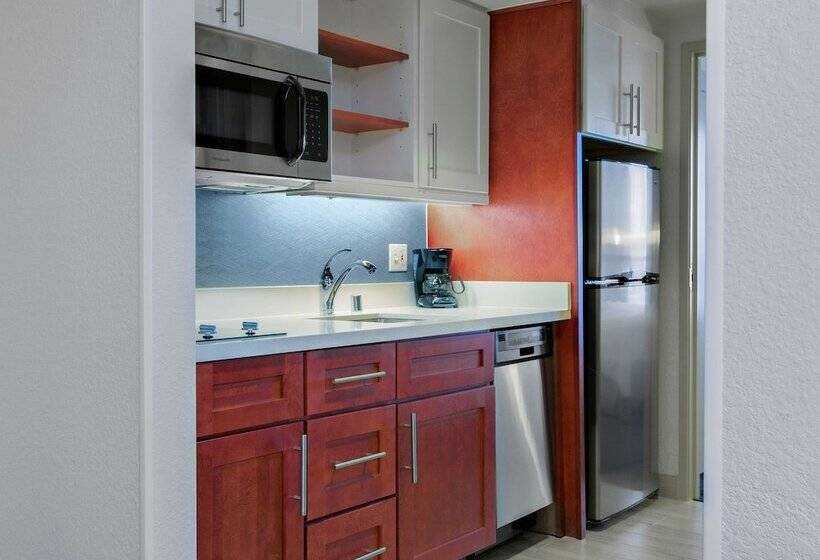 带大床的套房, Homewood Suites By Hilton Seattle Downtown