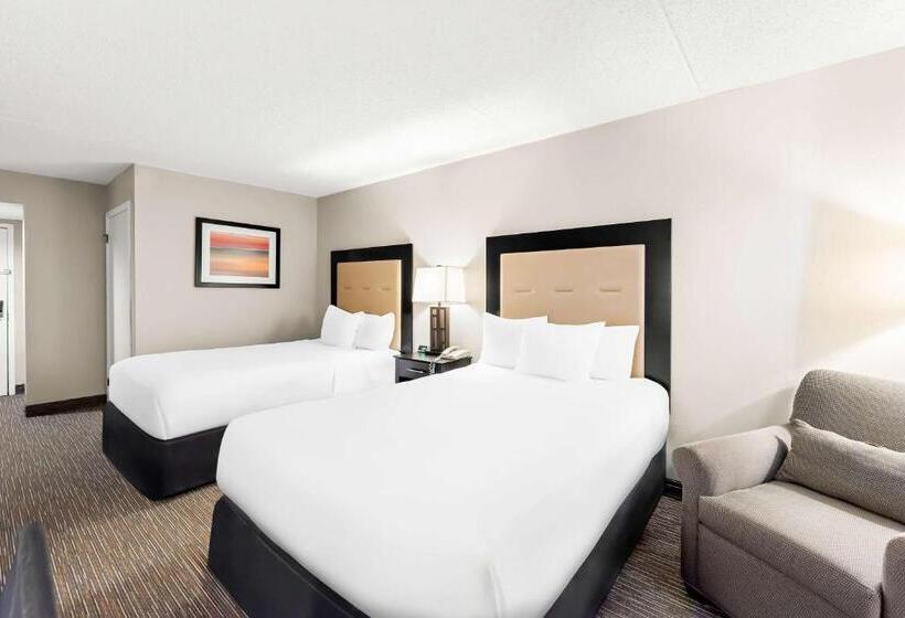 Номер Стандарт 2 Двуспальные Кровати, The Plaza On The Pike Hotel Atlantic City West By Oyo
