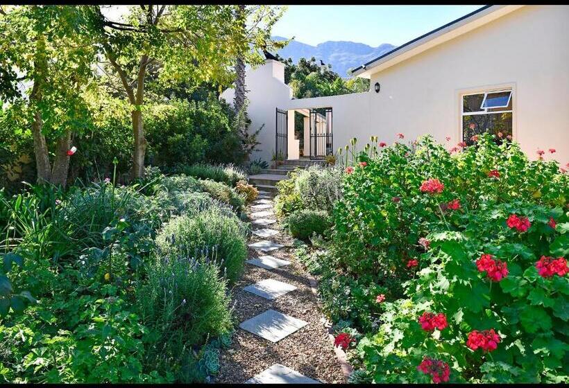 خانه 3 خوابه, Petit & Grande Plaisir Luxury Self Catering