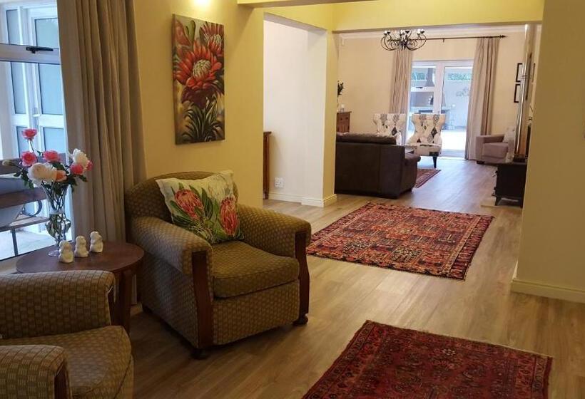 خانه 3 خوابه, Petit & Grande Plaisir Luxury Self Catering