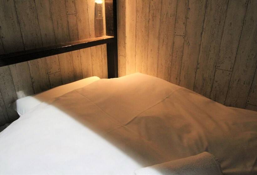 Трехместный Номер Стандарт Совместная Ванная, Nerarel Hostel Namba