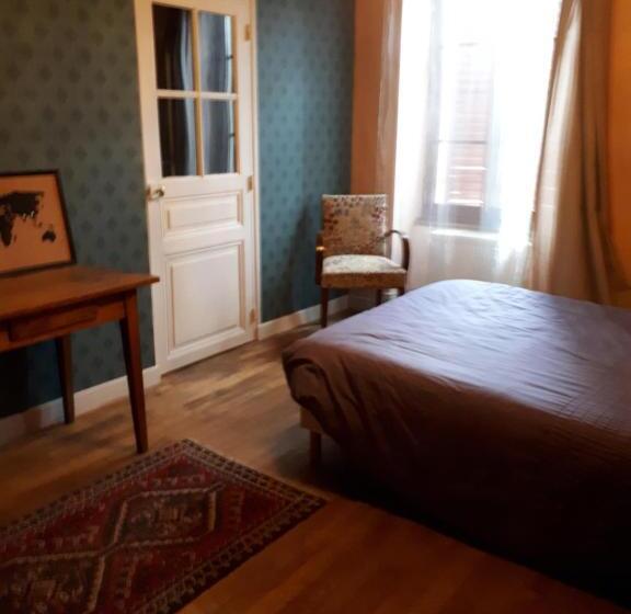 Номер Стандарт, La Maison Des Archers