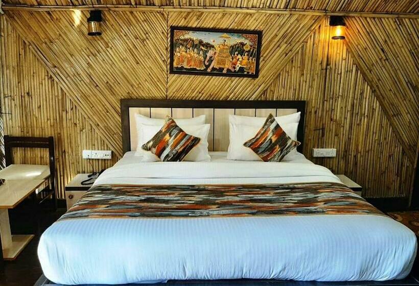 Стандартный Номер Кровать Кинг, Bamboo Castle