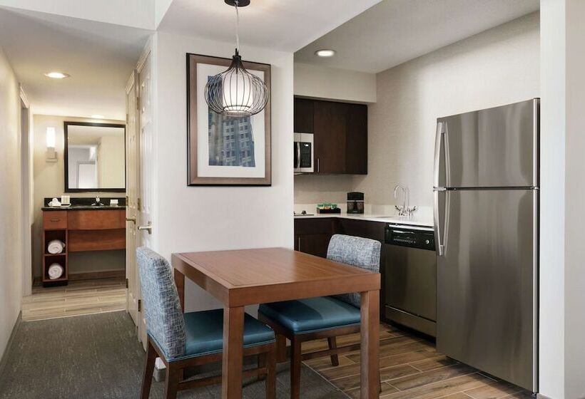 Люкс Адаптированный для Инвалидов, Homewood Suites By Hilton Kansas Cityairport