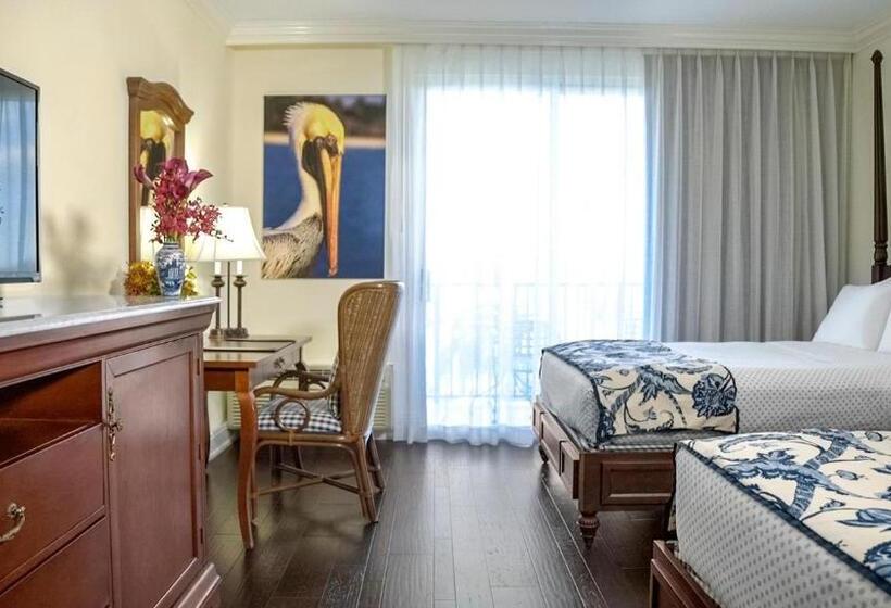 Номер Deluxe Вид на Озеро, Inn At Pelican Bay