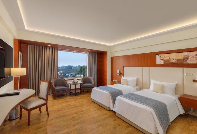 Номер Superior, Viraj Sarovar Portico Jammu