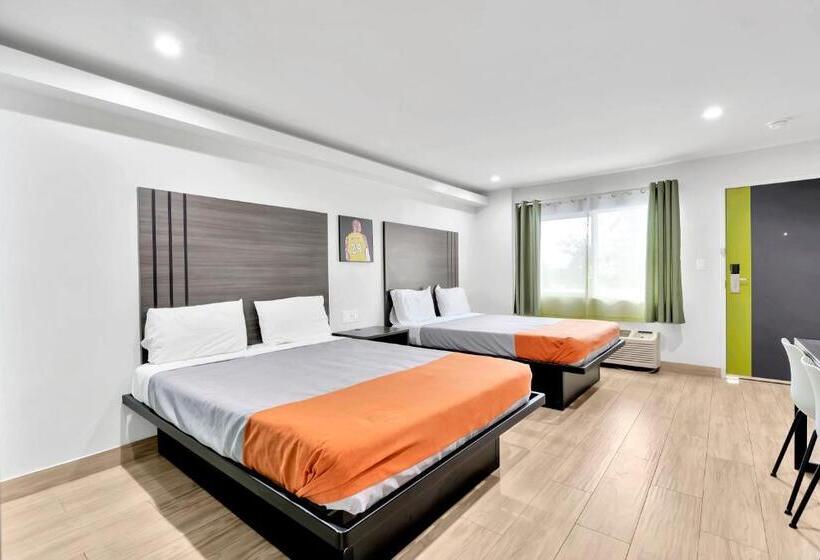 Номер Стандарт Адаптированный для Инвалидов, Exclusivo Inn And Suites