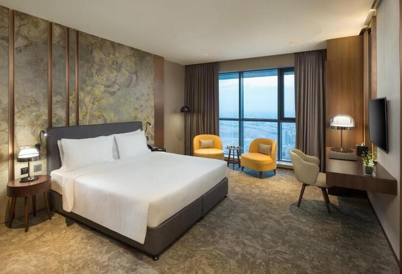 اتاق لوکس با تخت بزرگ, Millennium Place Barsha Heights Hotel