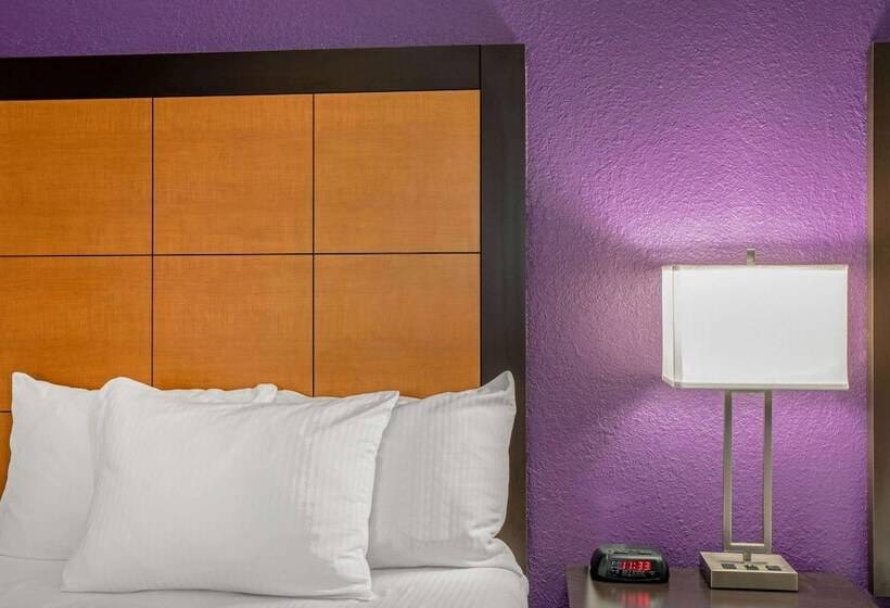 اتاق استاندارد با 2 تخت دوبل, La Quinta By Wyndham Orlando Airport North