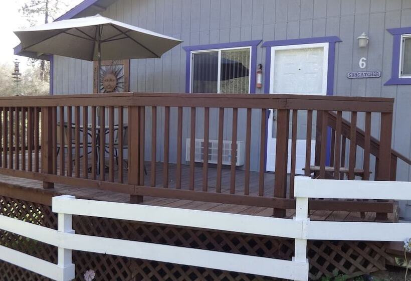 Номер Deluxe, Little Valley Inn