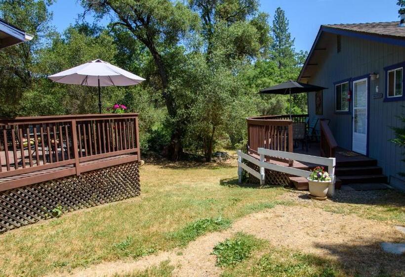 Номер Deluxe, Little Valley Inn